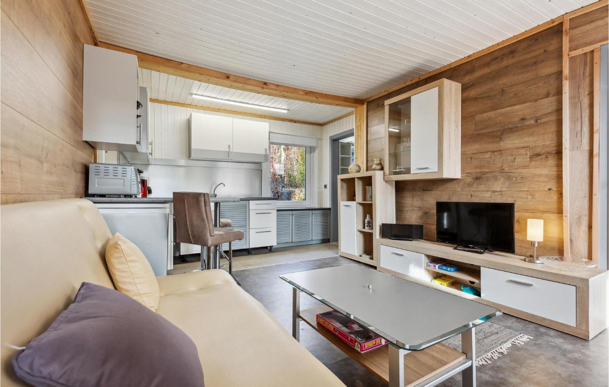Nice Home In Zeulenroda-Triebes With Sauna Exteriér fotografie