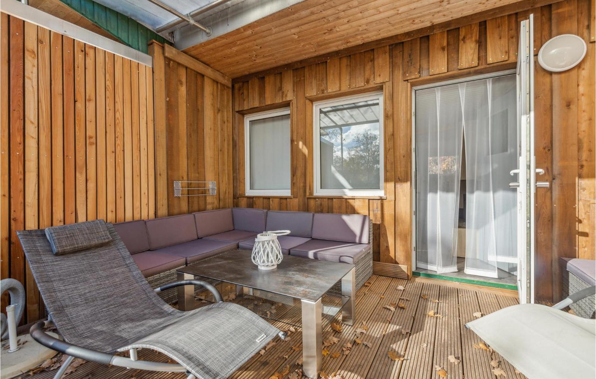 Nice Home In Zeulenroda-Triebes With Sauna Exteriér fotografie